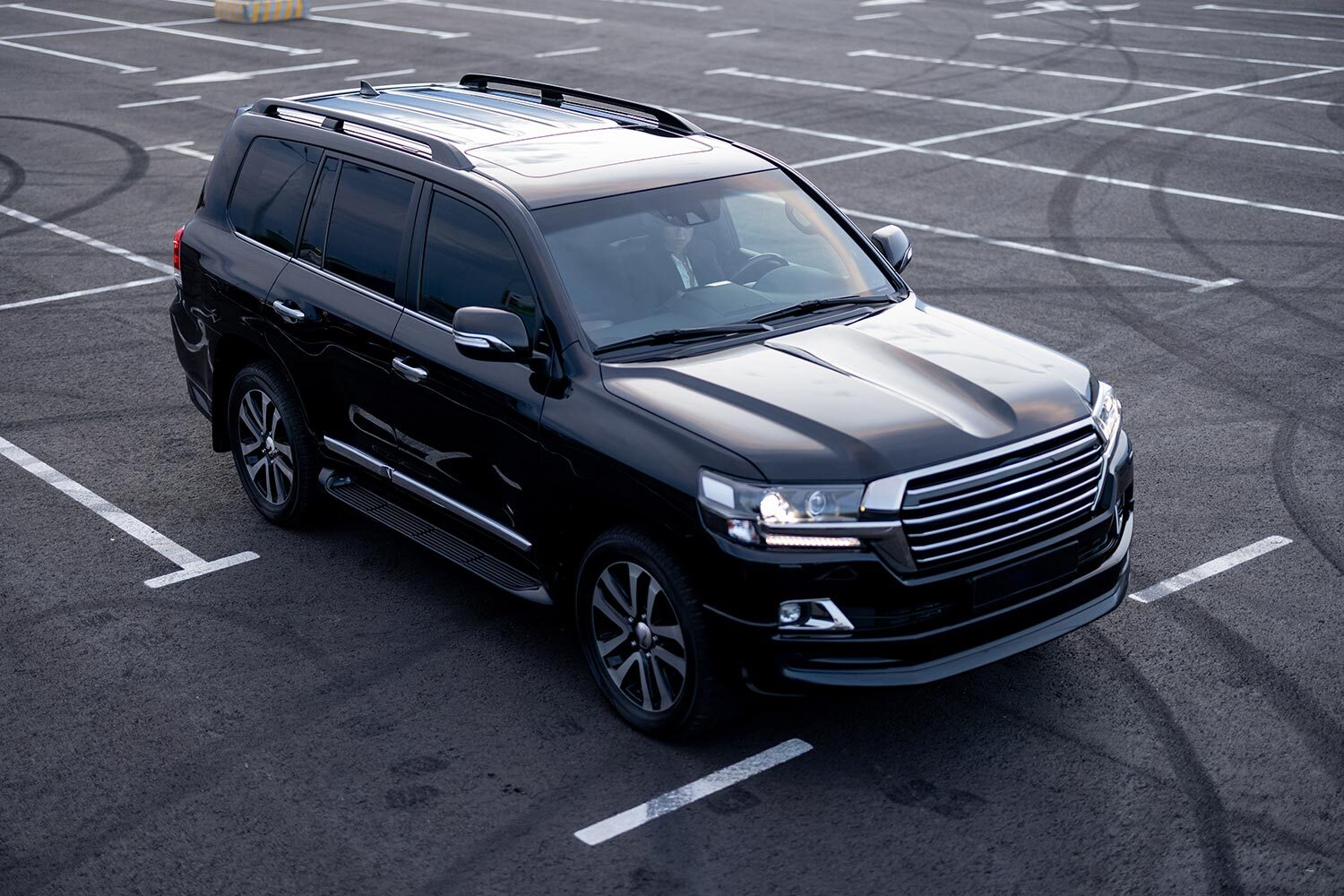 Top Performing SUV Hybrid Cars for a Greener Drive