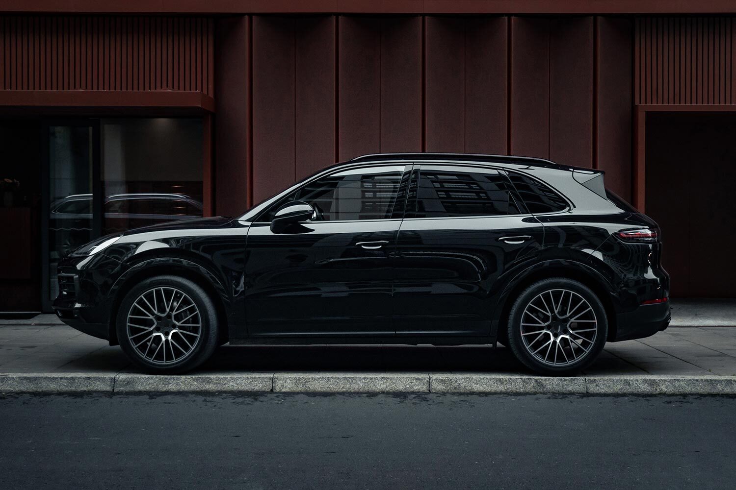 Exploring Midsize SUVs: A Balanced Choice for Modern Drivers