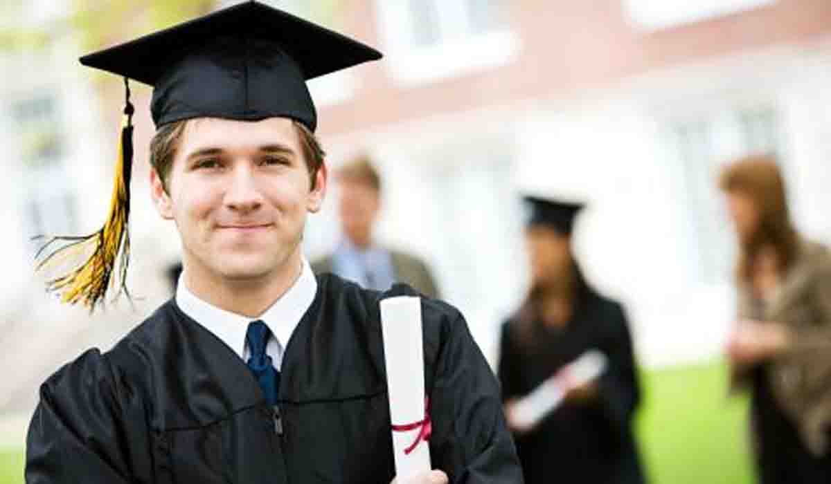 Study in USA for Free: 20 Scholarships for UNITED STATES Students